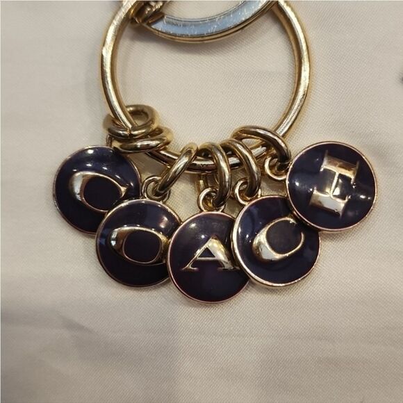 Vintage Purple Coach Key Chain - Picture 1 of 2